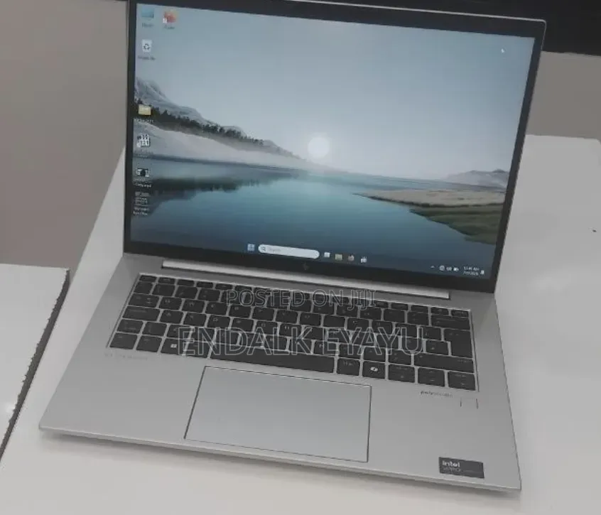 New Laptop HP EliteBook 840 G11 16GB Intel Core Ultra 7 SSD 512GB