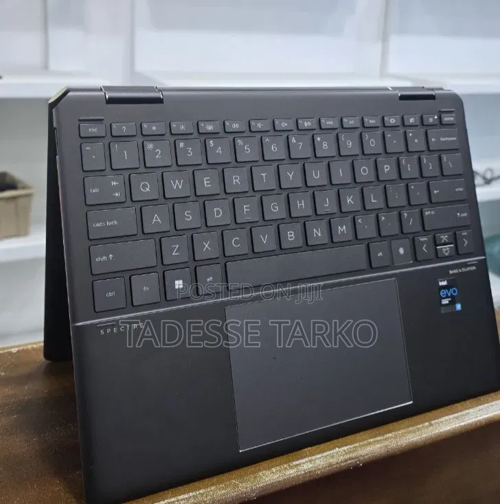New Laptop HP Spectre 16GB Intel Core i7 SSD 512GB