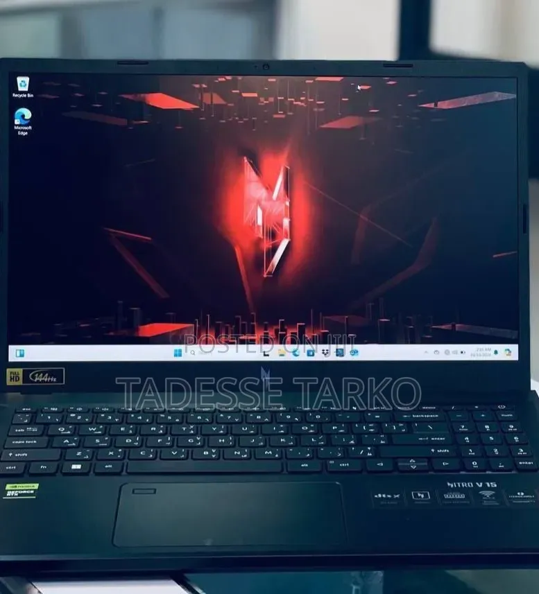 New Laptop Acer 16GB AMD Ryzen 5 SSD 512GB