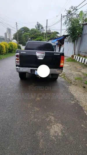 Toyota Hilux 2008 Black
