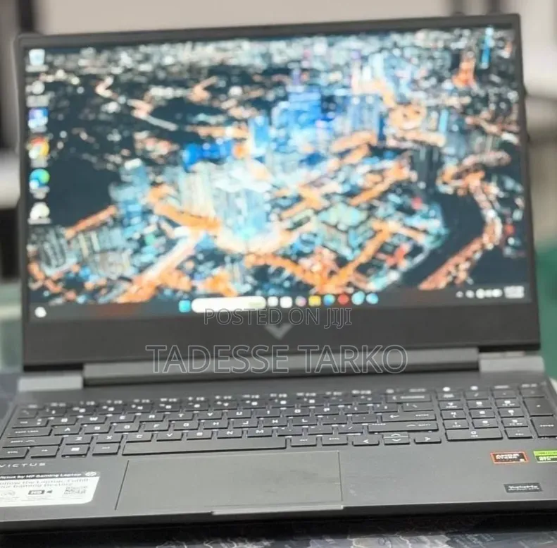 New Laptop HP Victus 15 16GB AMD Ryzen 5 SSD 512GB