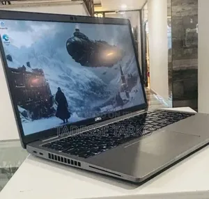 New Laptop Dell 16GB Intel Core i7 SSD 512GB