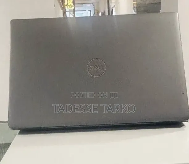 New Laptop Dell 16GB Intel Core i7 SSD 512GB