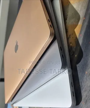 New Laptop Apple MacBook Air 2020 M1 8GB Apple M1 SSD 256GB