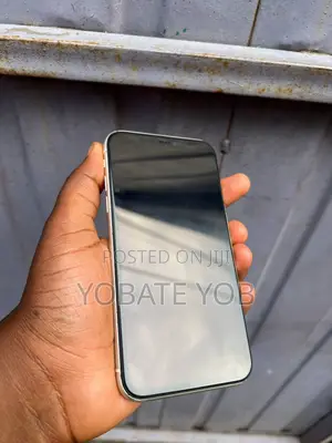 Apple iPhone 11 64 GB White