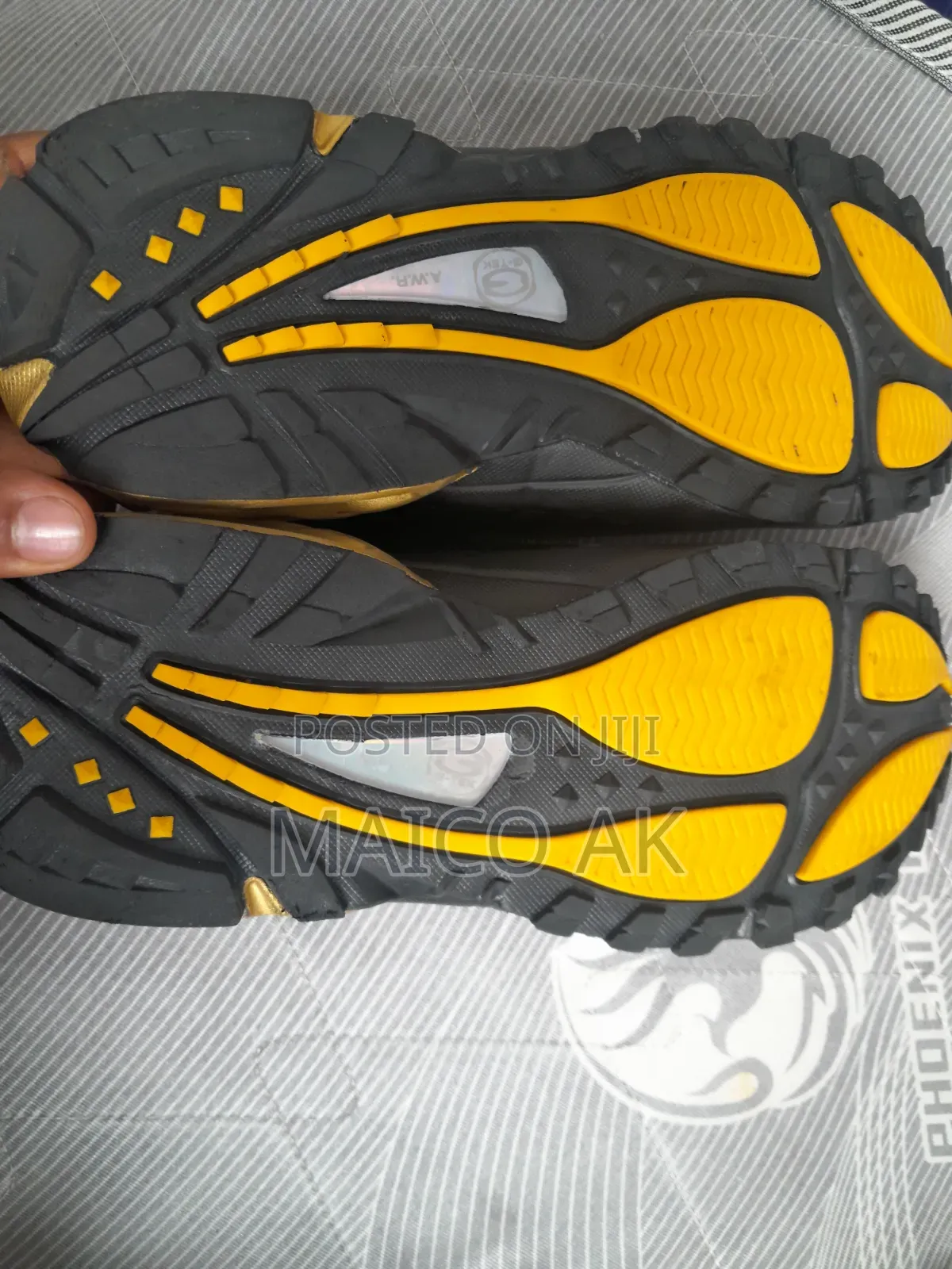 Nike Hot Step Air Terra Drake NOCTA