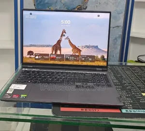 New Laptop Lenovo 16GB AMD Ryzen 7 SSD 512GB