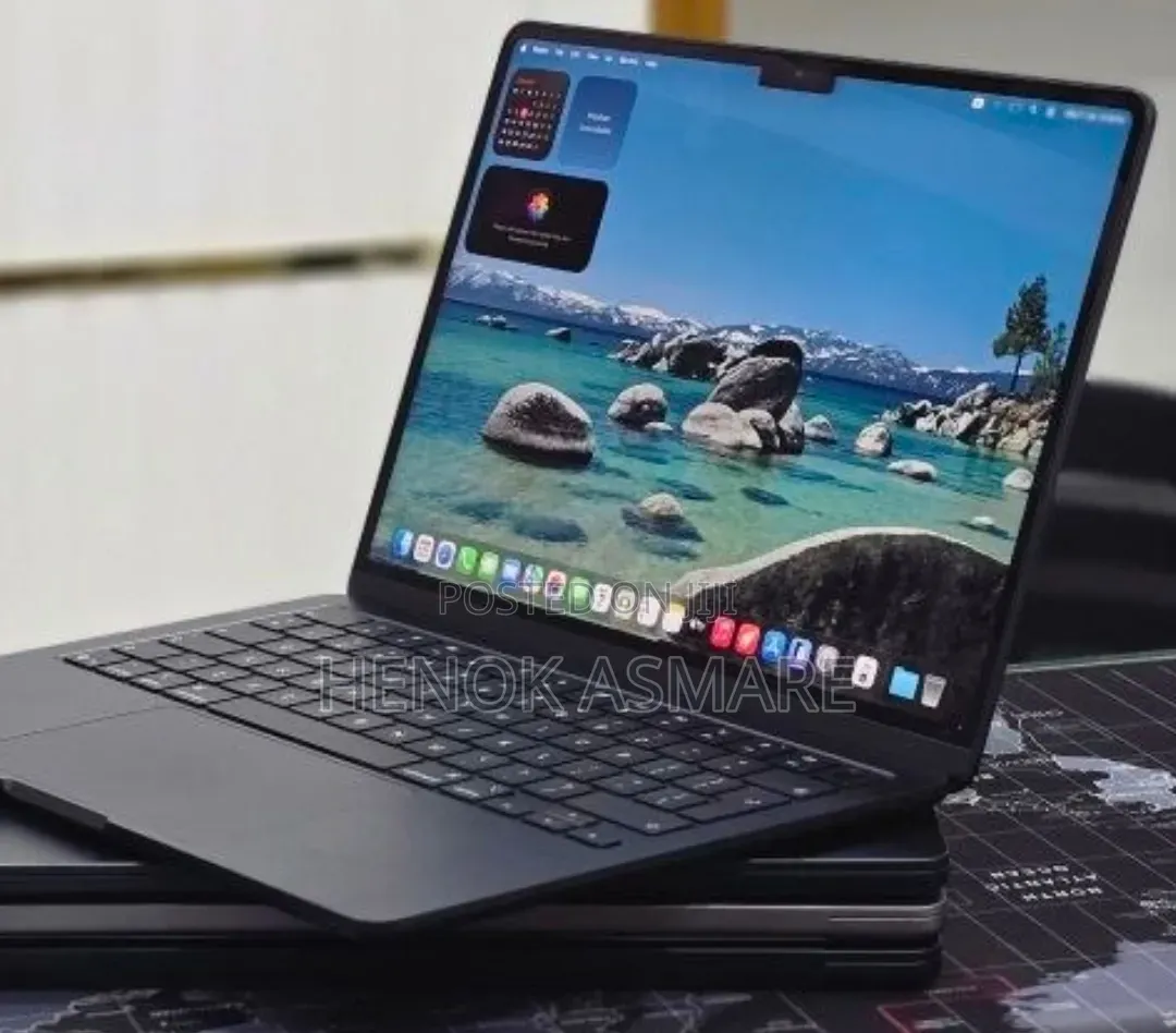New Laptop Apple MacBook Air 2025 M4 16GB Apple M4 SSD 256GB