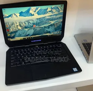 New Laptop Alienware M17x R2 16GB Intel Core i7 HDD 500GB