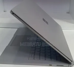 New Laptop Microsoft Surface Book 2 16GB Intel Core i7 SSD 512GB