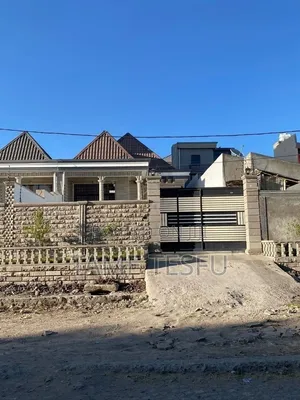 Furnished 3bdrm Villa in Semit250, Bole for sale