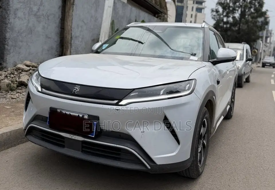 BYD Yuan Up 2025 Ivory