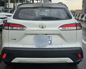 Toyota Corolla Cross 2024 White