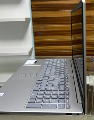 New Laptop HP Stream Notebook 16GB Intel Core i5 SSD 1T