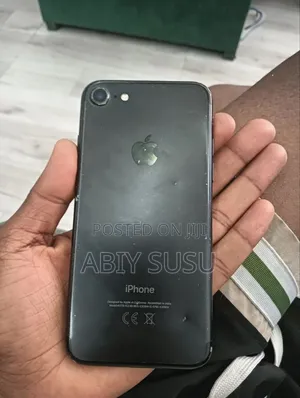 Apple iPhone 7 32 GB Black
