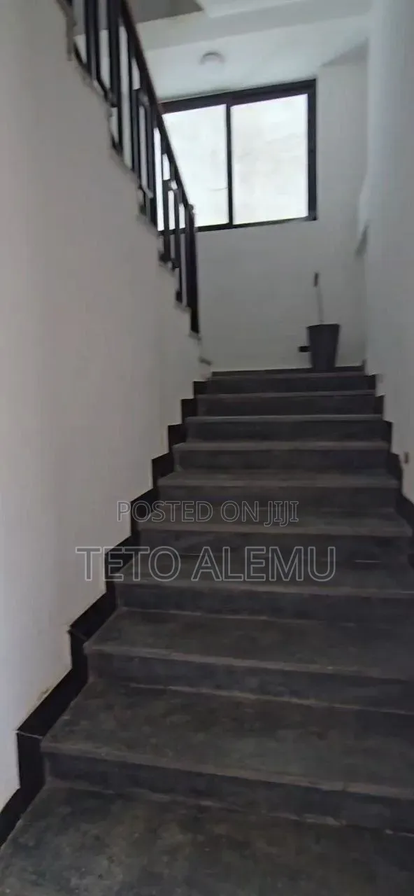 Furnished 6bdrm House in 🏡🔥 የሚሸጥ ቤት – አያት, Bole for sale