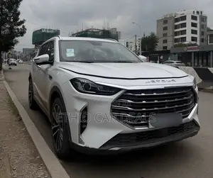 Jetour X70 Plus 2022 White