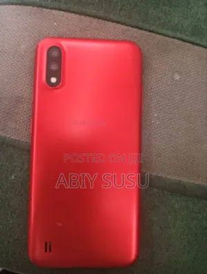 Samsung Galaxy A01 16 GB Red