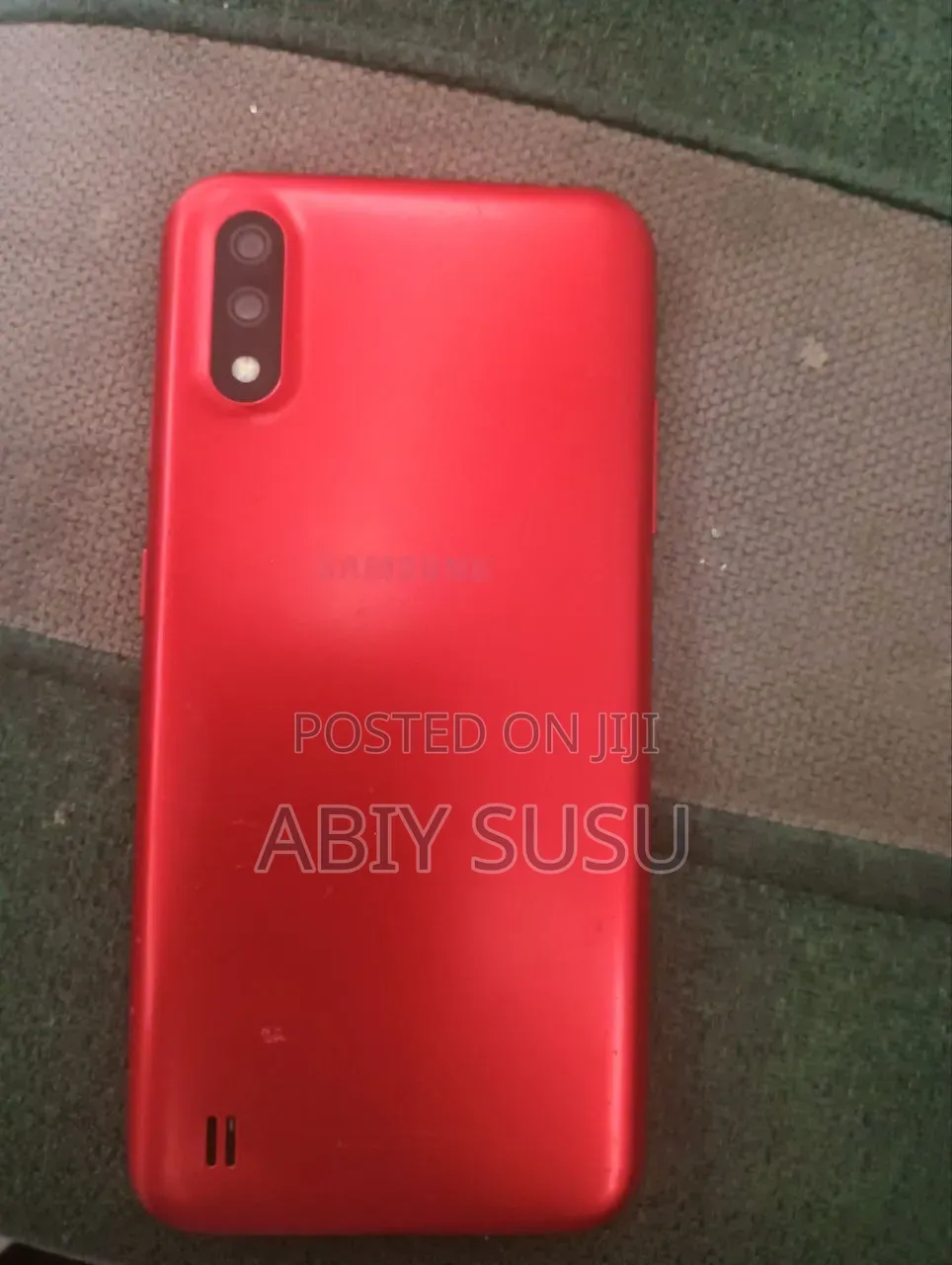 Samsung Galaxy A01 16 GB Red