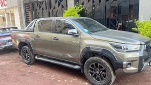 Toyota Hilux Revo Double Cab Deisel 2.8 AWD 2021