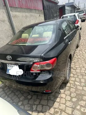 Toyota Corolla 2012 Black