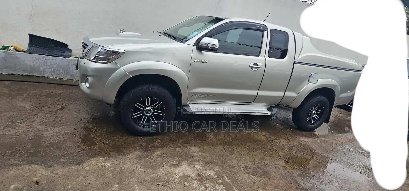 Toyota Hilux 2013 Silver