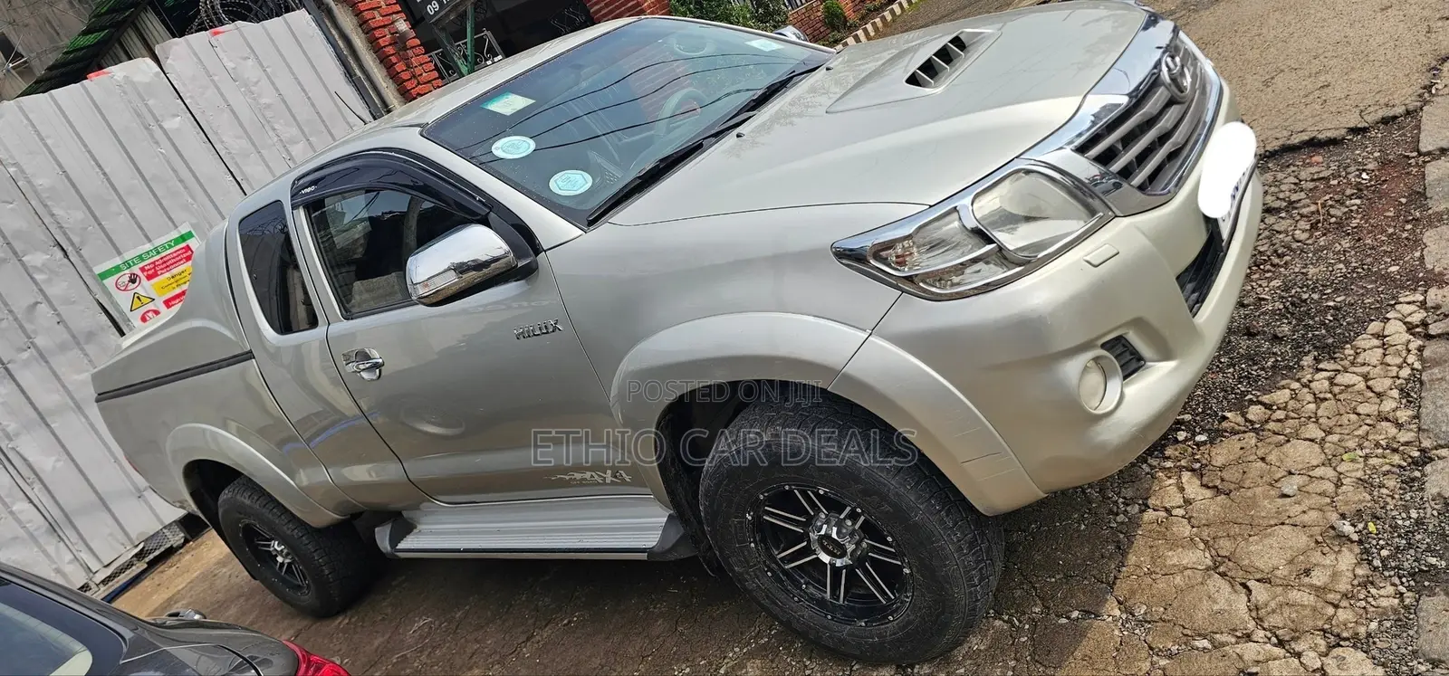 Toyota Hilux 2013 Silver