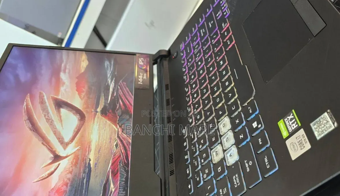 New Laptop Asus ROG Strix G15 16GB Intel Core i7 SSD 1T