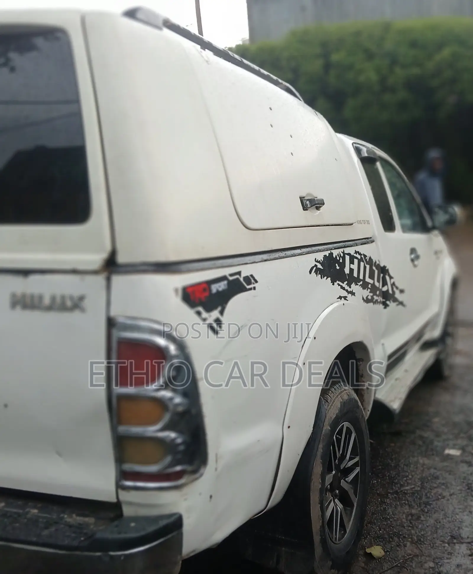 Toyota Hilux 2010 White