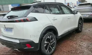 Peugeot 2008 2022 White