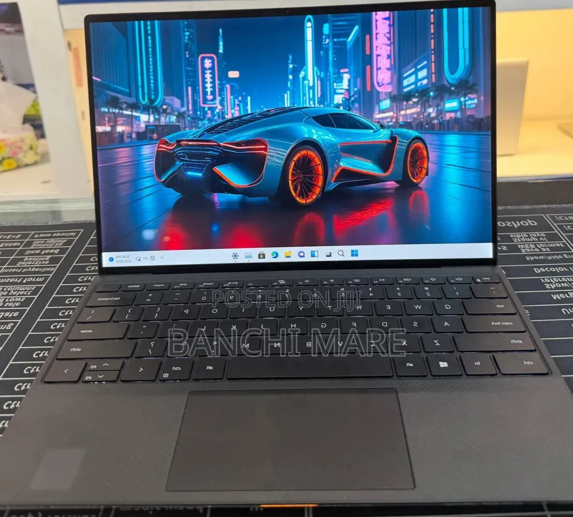 New Laptop Dell XPS 13 16GB Intel Core i7 SSD 512GB