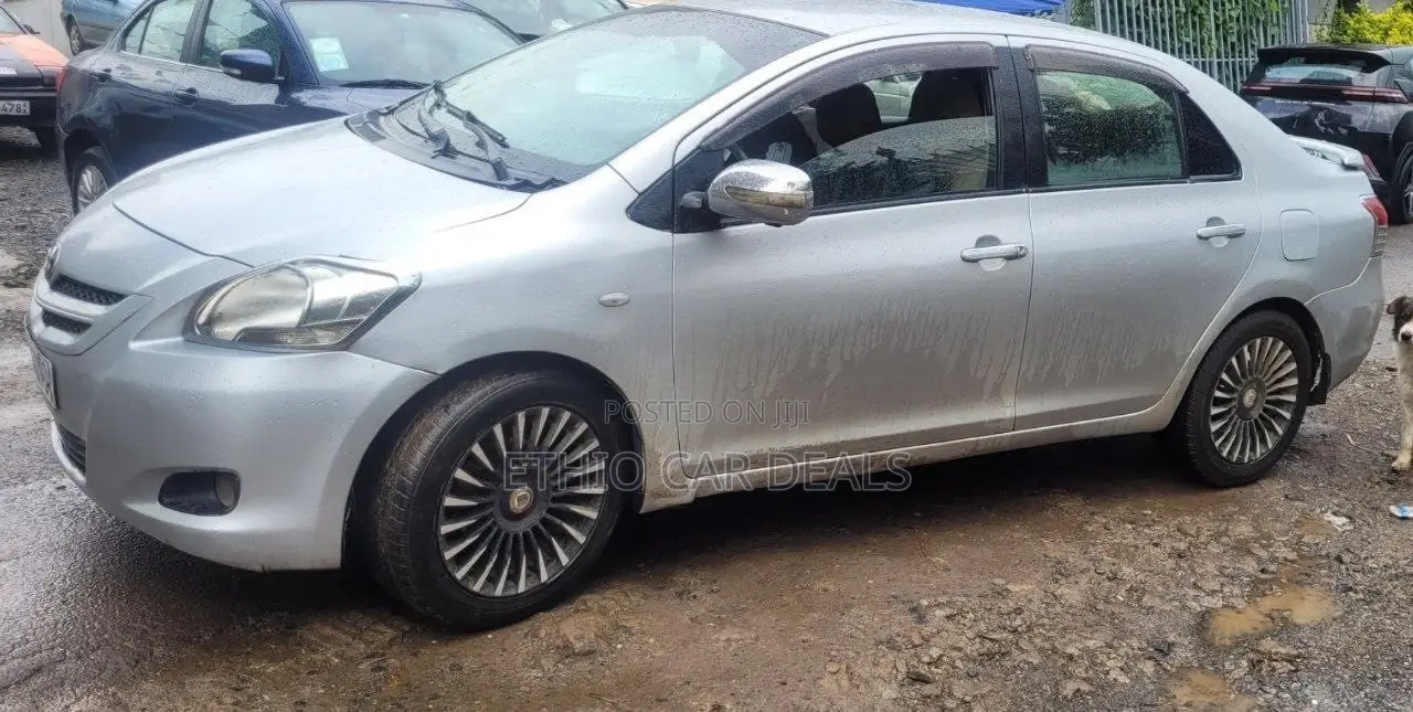 Toyota Yaris 2008 Silver