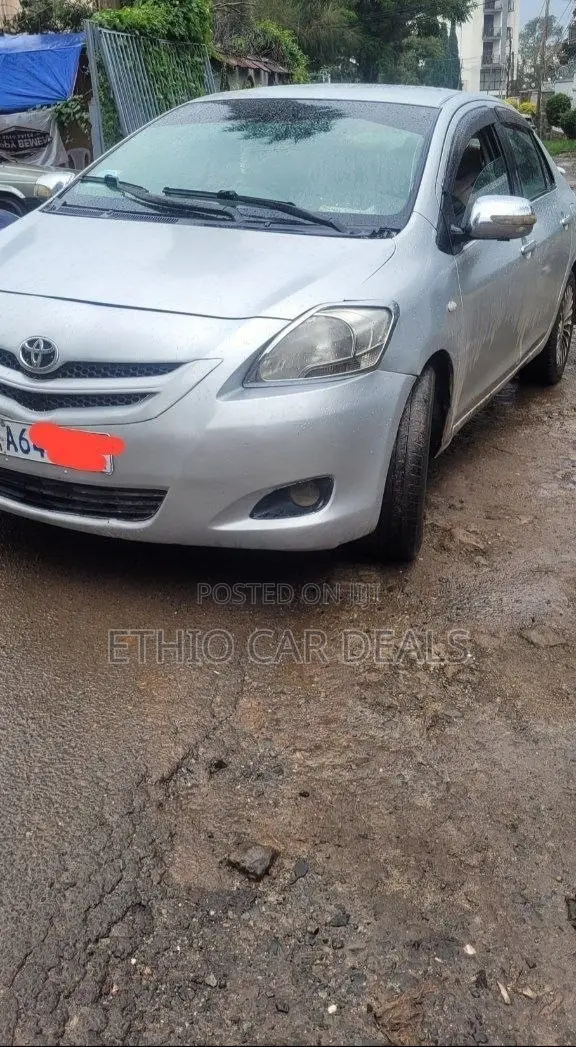 Toyota Yaris 2008 Silver