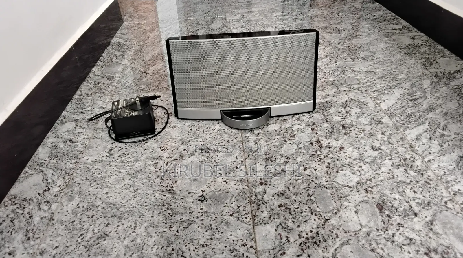 Bose SoundDock Series Ll With Power Adapter