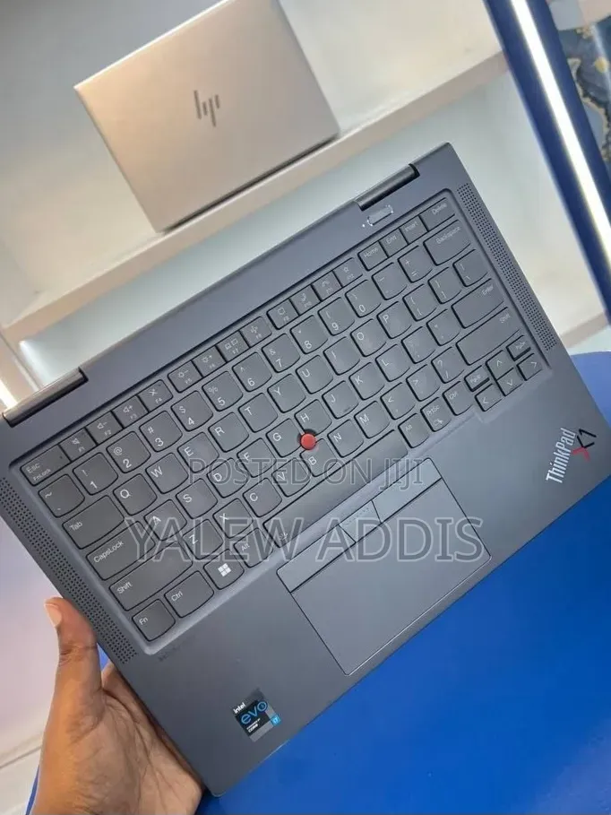 New Laptop Lenovo ThinkPad X1 Yoga 16GB Intel Core i7 SSD 512GB