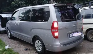 Hyundai Starex 2014 Silver