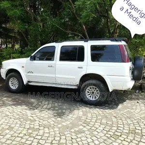 Ford Everest 2006 White