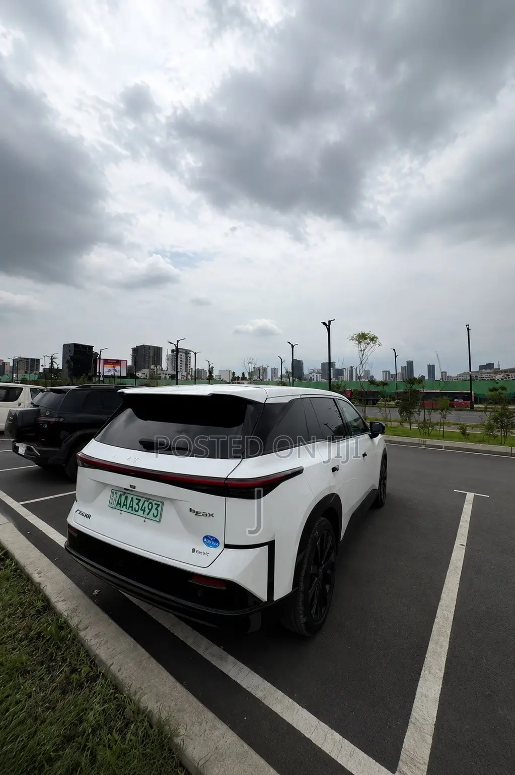 Toyota bZ3 2025 White