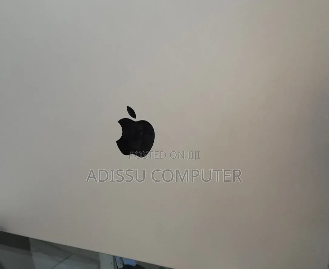 New Laptop Apple MacBook Pro 2019 16GB Apple M1 Pro SSD 1T