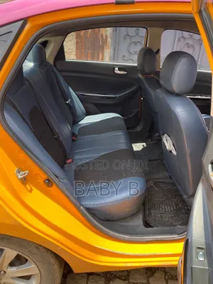 JAC J4 2019 Yellow