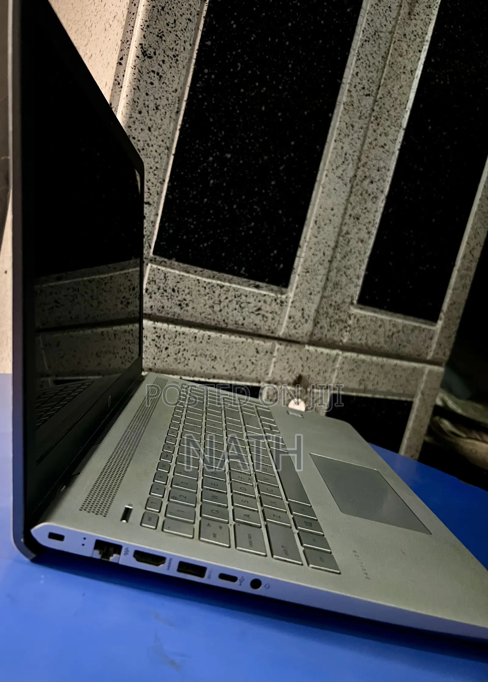 Laptop HP Pavilion 15 8GB Intel Core i5 HDD 1T