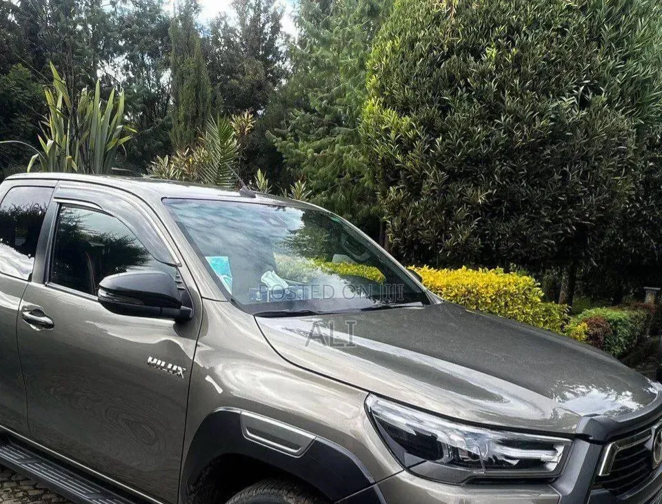 Toyota Hilux 2021