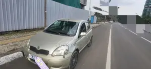 Toyota Vitz 2007 Gold