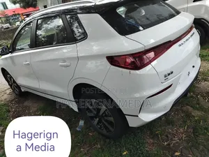 New BYD E2 43 kWh 94 hp FWD 2025 White