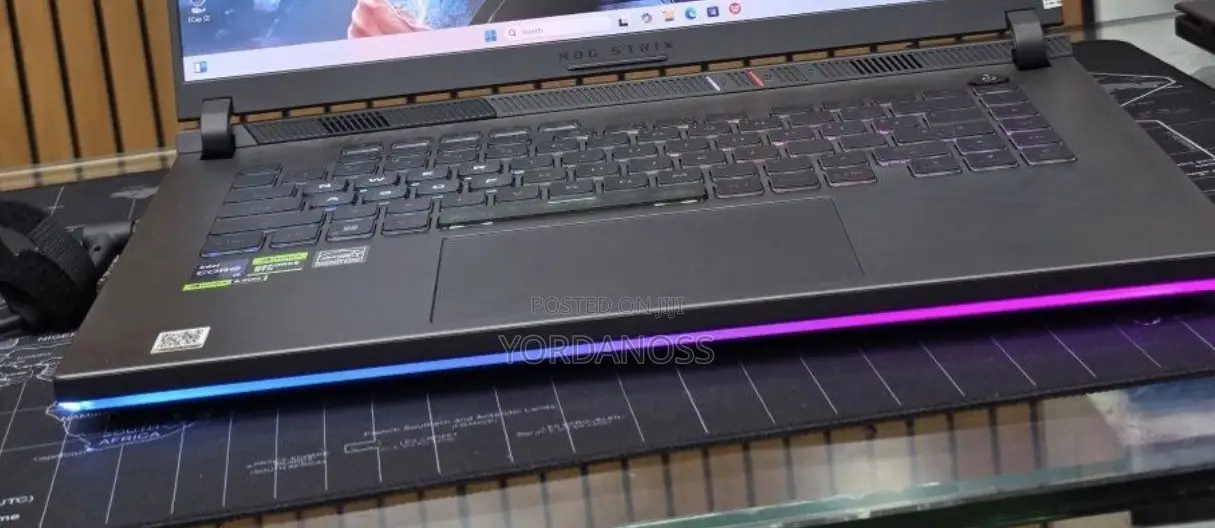 New Laptop Asus ROG Strix G16 G614 16GB Intel Core i9 SSD 1T