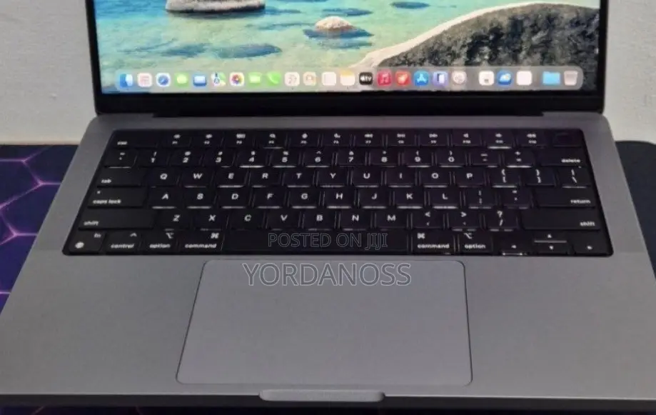 New Laptop Apple MacBook Pro 2021 M1 32GB Apple M1 Pro SSD 512GB