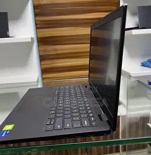 New Laptop Dell Latitude 3420 12GB Intel Core i7 SSD 512GB