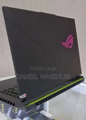 New Laptop Asus ROG Strix G15 16GB Intel Core i9 SSD 1T