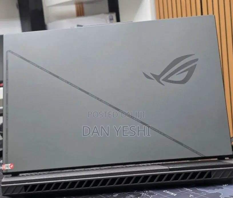 New Laptop Asus ROG Strix G16 16GB Intel Core i9 SSD 1T
