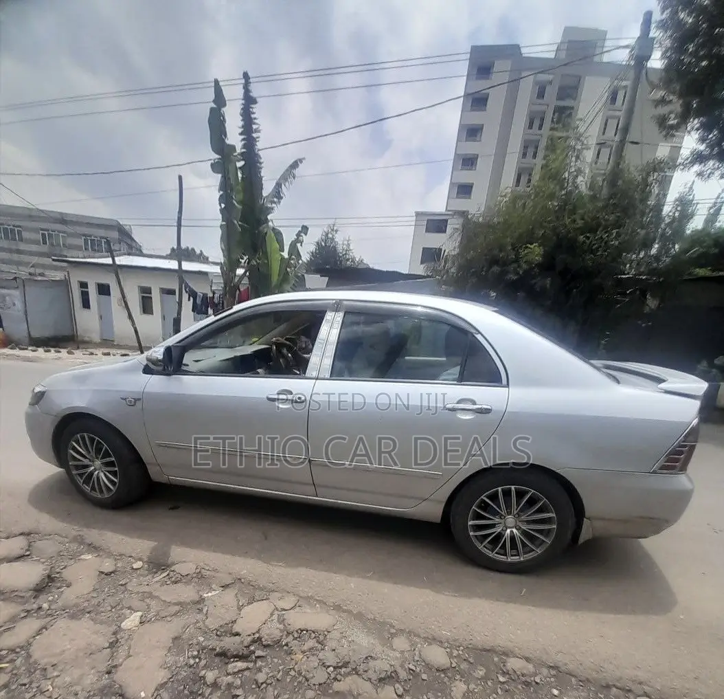Toyota Corolla 2006 Silver